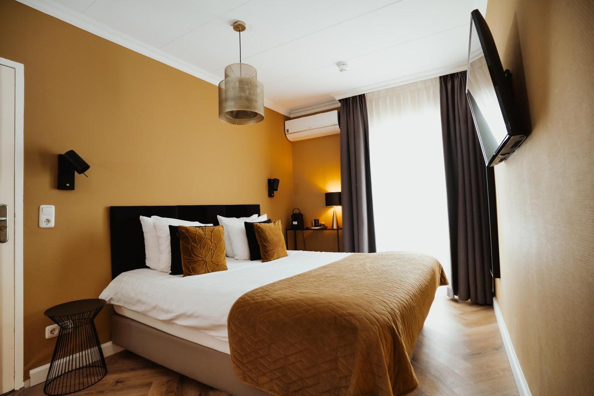 Hotel Janssen Valkenburg aan de Geul Екстериор снимка